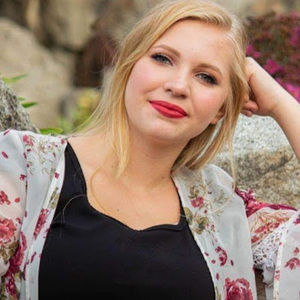 Meet your Posher, Amanda